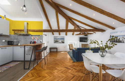 City Center Apartment | Apartment Urban Loft Marafor in Porec
