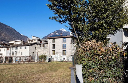 Mazzo di Valtellina Apartment | Apartment 'Viez' with Mountain View, Balcony and Wi-Fi