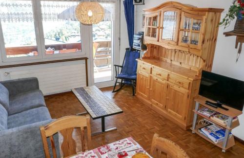Saint-Pierre-de-Clages Apartment | Apartment Valaisia 44b by Interhome