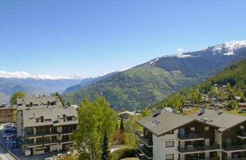 Saint-Pierre-de-Clages Apartment | Apartment Valaisia 44b by Interhome