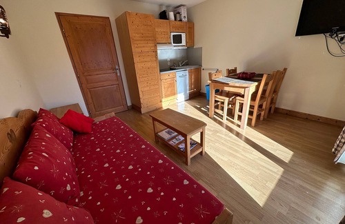 Les Claux Apartment | Apartment Vars, 1 bedroom, 4 persons