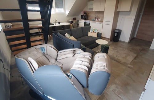 Brezice Apartment | Apartment VAZATAOR with hot tub and sauna