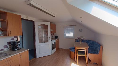 Vcelakov Apartment | Apartment Vcelakov