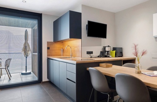 Marlengo Apartment | Apartment 'Victoria' with Mountain View, Shared Pool and Wi-Fi