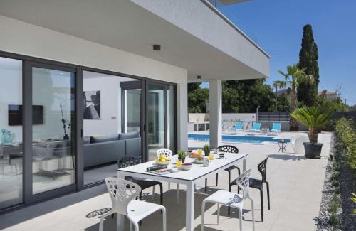 Fazana Apartment | Apartment Villa Fasana by Interhome