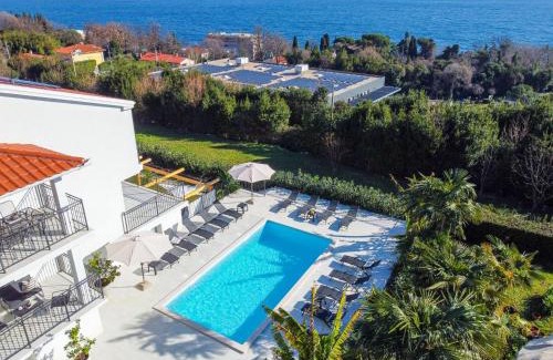 Opric Apartment | Apartment Villa Palma-1 by Interhome