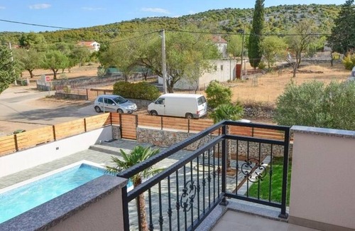 Pirovac Villa | Apartment Villa Troskot - Villa with pool