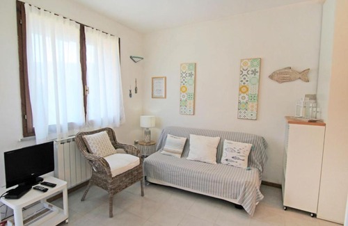 Pignone Apartment | Apartment Villaggio 5 Terre-2 by Interhome