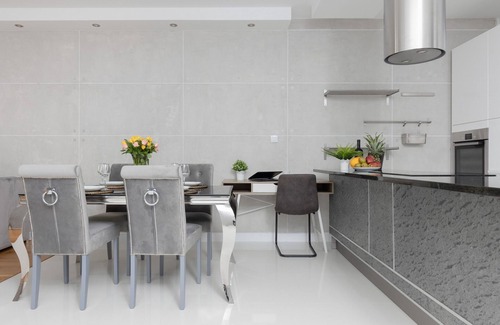 Wilanow Apartment | Apartment Wilanów by Renters Prestige