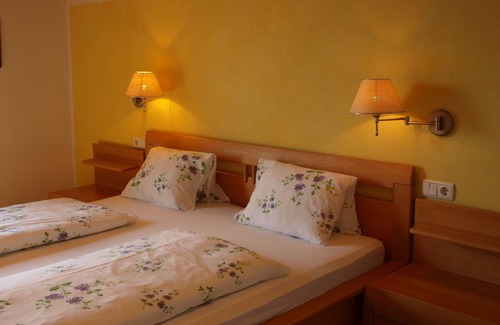 Kurtatsch an der Weinstraße Other | Apartment with 3 double beds 2 bathrooms in the south of South Tyrol with pool, playground.