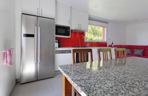 Bico Apartment | Apartment with Mountain View, Shared Pool and Wi-Fi