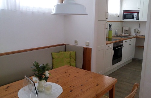 Tschoran Apartment | Apartment with 2 bedrooms for 4-5 people on Lake Ossiacher See