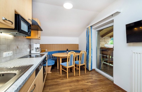 Am Feuersang Apartment | Apartment with 2 bedrooms and bathroom
