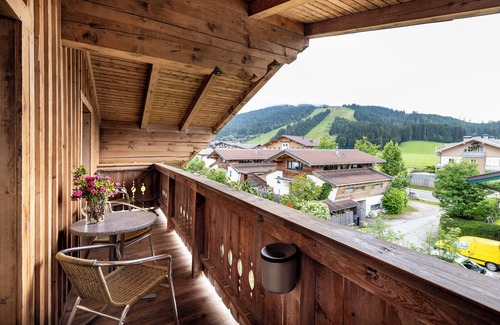 Am Feuersang Apartment | Apartment with 2 bedrooms and bathroom
