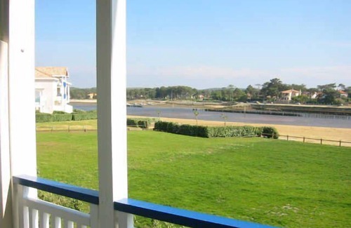 Mimizan-Plage Apartment | Apartment with a view of the stream for 4 people - Mimizan plage