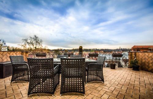 Old Town Apartment | Apartment with a Terrace over the Old Town Two Bedrooms