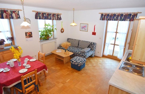 Schoensee Apartment | Apartment with all amenities garden and sauna located in a very tranquil area