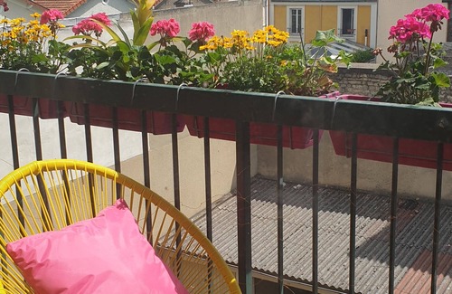 Montrouge Apartment | Apartment with balcony near subway 4