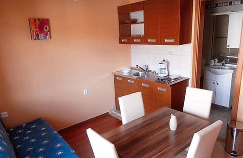 Island Hvar Apartment | Apartment with balcony and 1 room