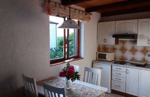 Funtana Apartment | Apartment with balcony, private entrance, close to the beach and the center.