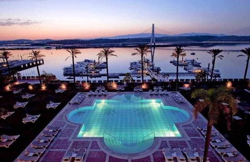 Mexilhoeira da Carregacao Apartment | Apartment with one bedroom in Estombar with wonderful sea view private pool enclosed garden 2 km from the beach