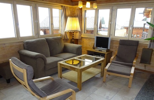 Bellwald Ski Chalet | Apartment with overwhelming mountain views in ski resort, near Aletschglacier