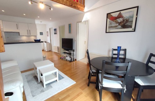 Perros-Guirec Apartment | Apartment with parking space and Wifi in the center of PERROS-GUIREC