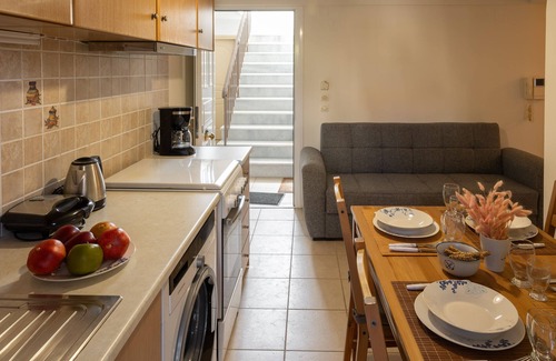 Kefalonia Apartment | Apartment with patio for 4 people - Ground floor