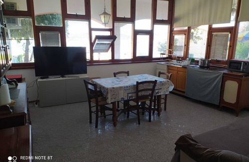 Ortonovo Apartment | Apartment with patio and garden 10 min from Portovenere and 15 min from 5 Terre