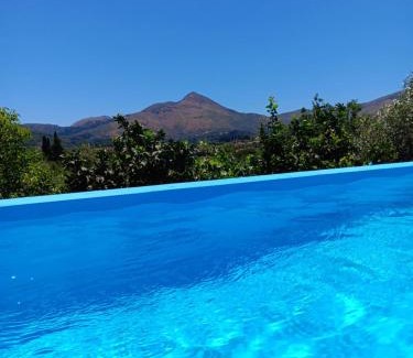 Tzanata House | Apartment with pool in Tzanata Kefalonia