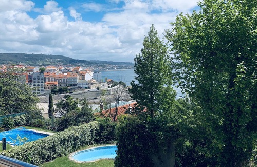 Portonovo Condo | Apartment with pool in Portonovo