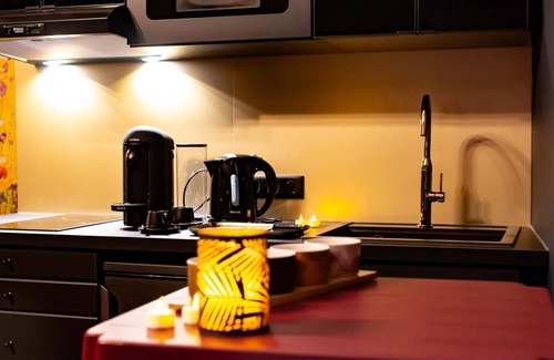 Congenies Apartment | Apartment with Private Jacuzzi and Terrace, Heated Pool, Sauna, Billiards