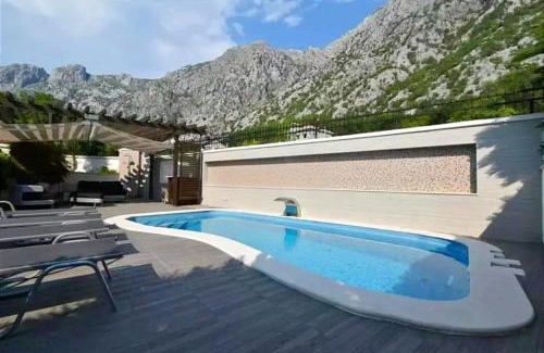 Ljuta Apartment | Apartment with private pool Kotor, Ljuta