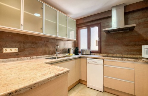 Aduanas Apartment | Apartment with Sea Views