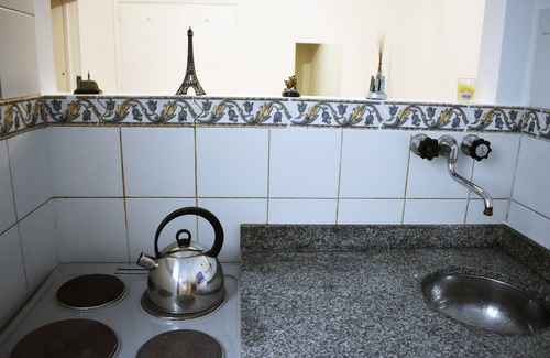 Recoleta Apartment | Apartment with separated bedroom minutes away from Microcentro