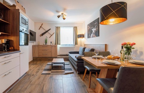 Piesendorf Apartment | Apartment with shared a sauna and fitness