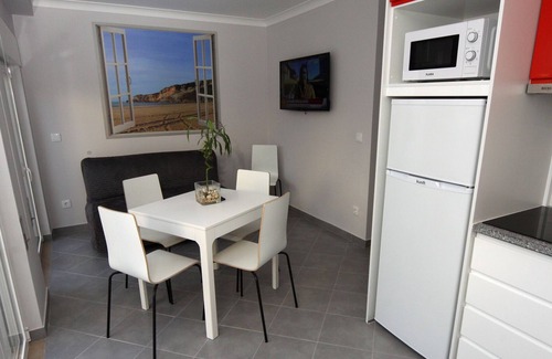 Nazare Apartment | apartment with terrace by the beach