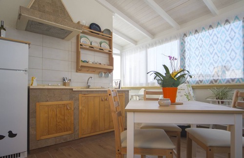 Marsala Apartment | Apartment with veranda Hydra