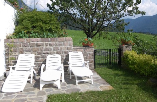 Fie allo Sciliar Apartment | Apartment 'Wohnung 4' with Mountain View, Shared Pool and Wi-Fi