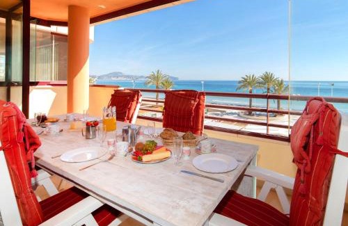 Calpe Apartment | Apartment Zafiro 01 by Interhome
