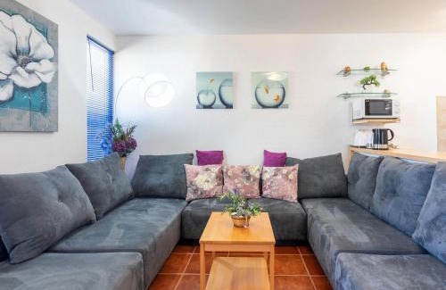 Supetar Apartment | Apartment Zara - Two Bedroom Apartment with Balcony - ST