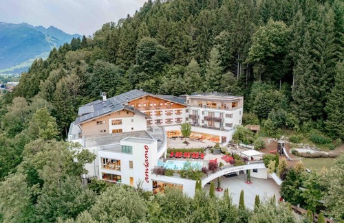 Schuttdorf House | Apartment Zeller See - amiamo - Familotel Zell am See