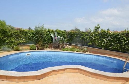 Valbandon Apartment | Apartment Zwei Rosen (PUL555) in Pula - 6 persons, 2 bedrooms