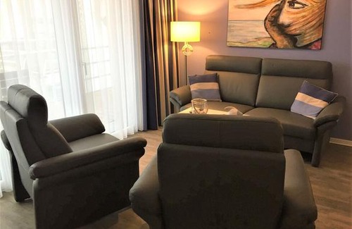 Eckernfoerde Apartment | Apartmenthaus Hafenspitze, Ap 33 'Fördetraum' Sauna, Blickrichtung offene See