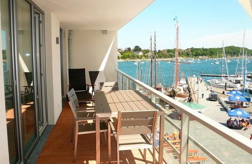 Eckernfoerde Apartment | Apartmenthaus Hafenspitze, Ap 33 'Fördetraum' Sauna, Blickrichtung offene See