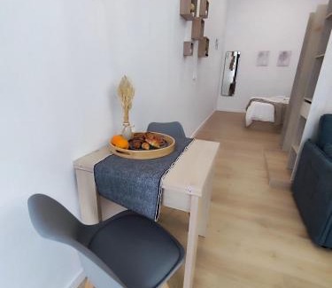 Algiros Apartment | Apartmento Río Turia Caracol