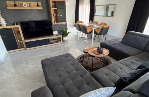 Klenovica Apartment | Apartments Ćosić