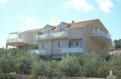 Lumbarda Apartment | Apartments Željko, (8279), Lumbarda, hr