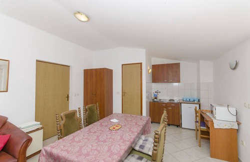 Sobra Apartment | Apartments and Rooms Nike (50271-A2) - Sobra - island Mljet