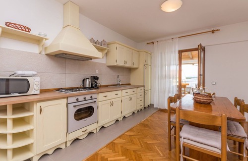 Kraj Apartment | Apartments Aquamarine (14555-A1) - Tkon - island Pasman